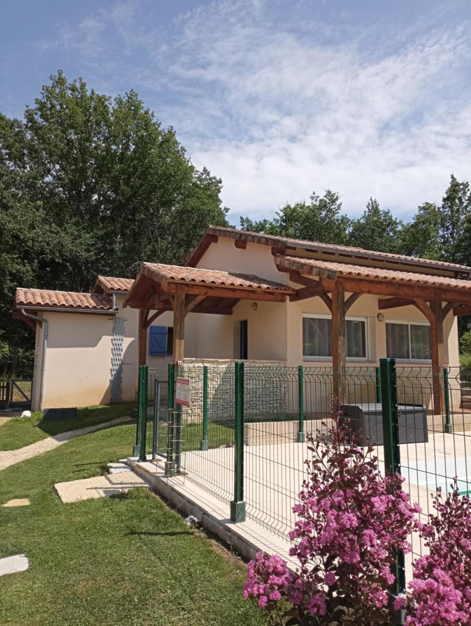 Le Mas De Sorias Fossemagne Exterior photo
